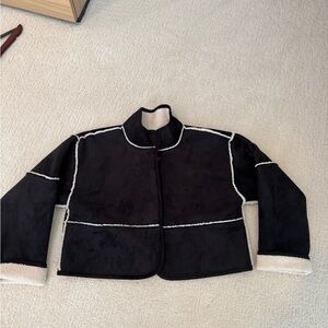 Velvet by Graham & Spencer faux suede jacket with faux Sherpa inside.